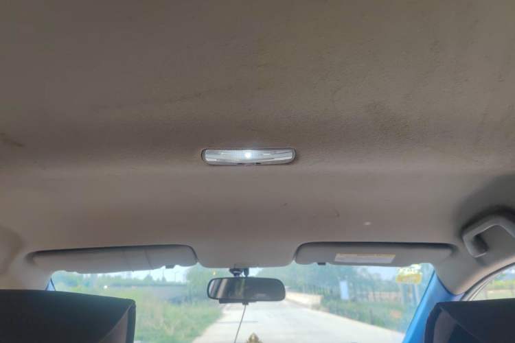 Used Honda City Classic 2012 1.5L manual Comfort version Headliner