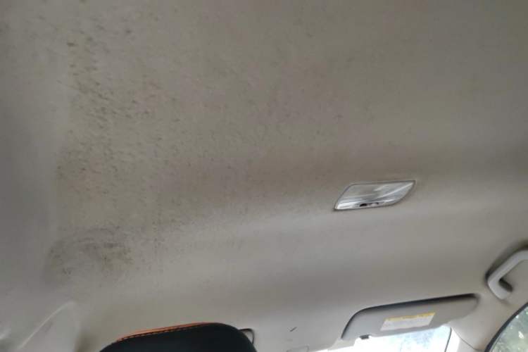Used Honda City Classic 2012 1.5L manual Comfort version Headliner