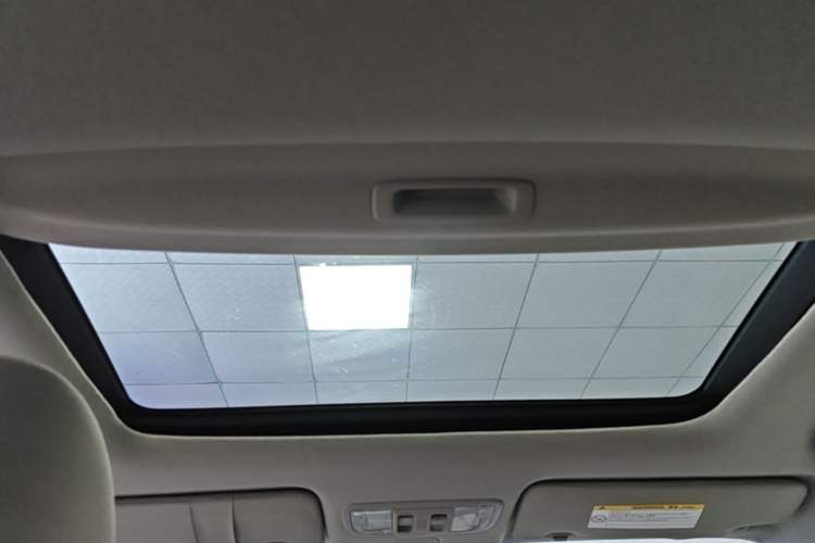 Used Honda City Classic 2012 1.5L Automatic Elite Edition Headliner