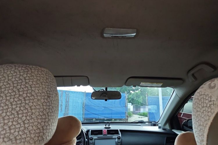 Used Honda City Classic 2012 1.5L manual Comfort version Headliner