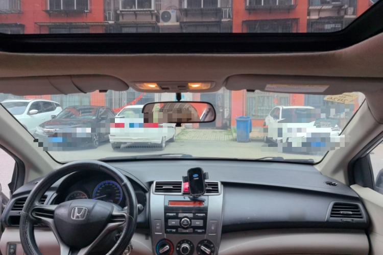 Used Honda City Classic 2012 1.5L manual Elite Edition Headliner