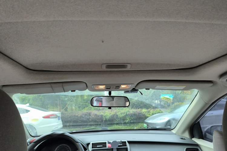 Used Honda City Classic 2012 1.5L manual Comfort version Headliner