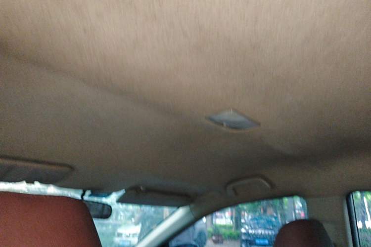 Used Honda City Classic 2012 1.5L manual Comfort version Headliner