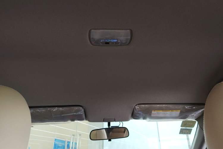 Used Honda City Classic 2012 1.5L manual Comfort version Headliner