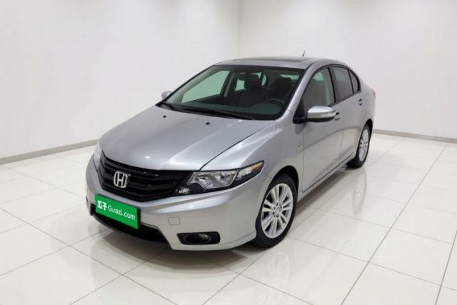Honda City Classic 2012 1.8L automatic luxury edition مستعملة