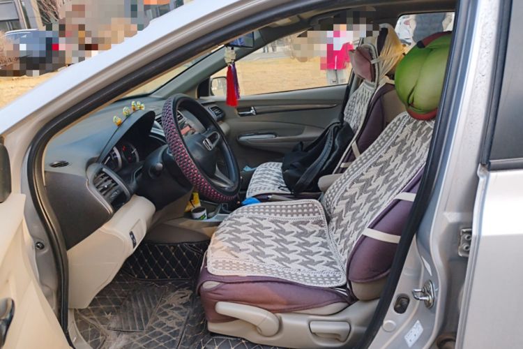 Used Honda City Classic 2012 1.5L manual Elite Edition Left Front Seat