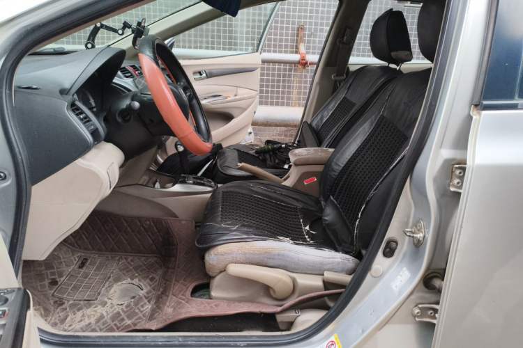Used Honda City Classic 2012 1.5L Automatic Elite Edition Left Front Seat