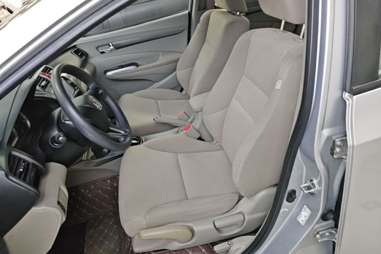 Used Honda City Classic 2012 1.5L Automatic Elite Edition Left Front Seat