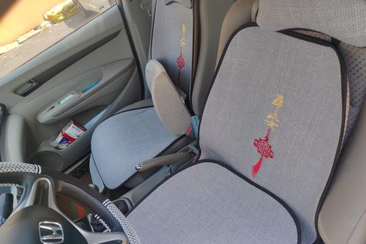 Used Honda City Classic 2012 1.5L manual Comfort version Left Front Seat