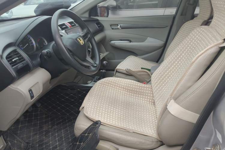 Used Honda City Classic 2012 1.5L manual Elite Edition Left Front Seat