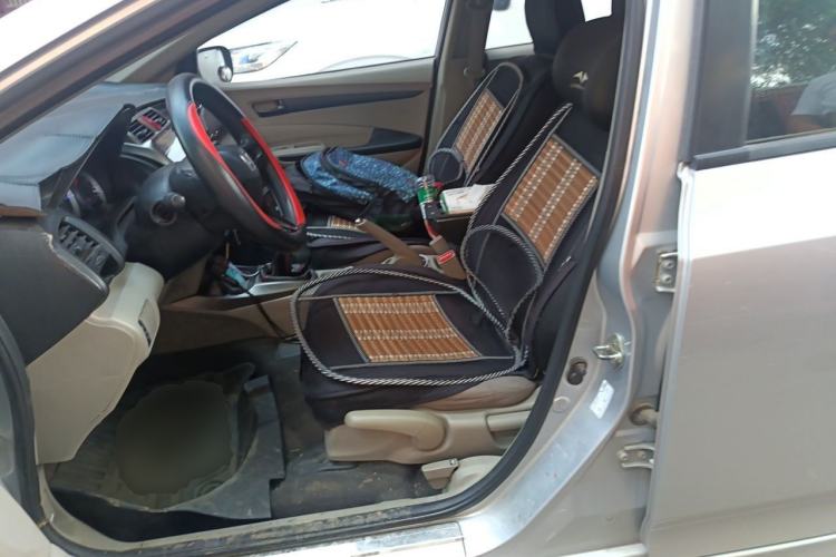 Used Honda City Classic 2012 1.5L manual Comfort version Left Front Seat