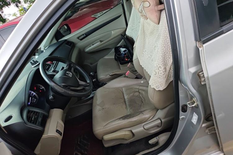 Used Honda City Classic 2012 1.5L manual Comfort version Left Front Seat
