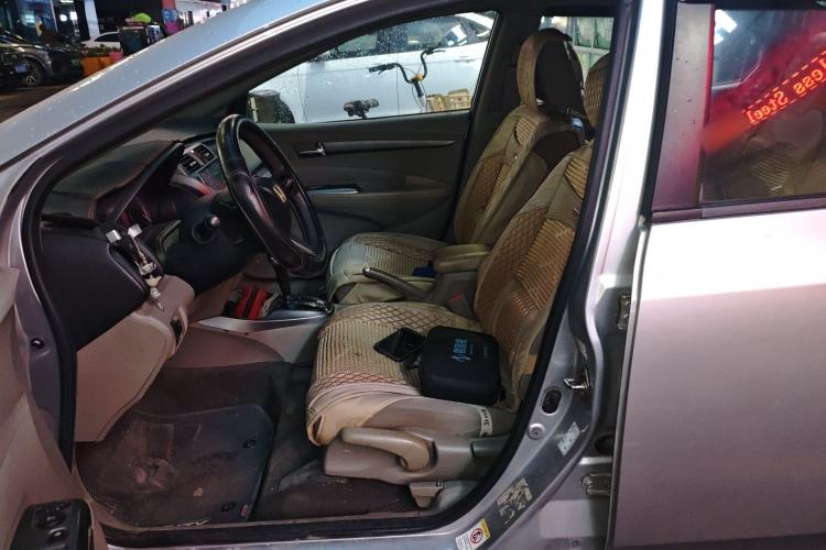 Used Honda City Classic 2012 1.5L Automatic Elite Edition Left Front Seat