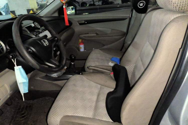 Used Honda City Classic 2012 1.5L manual Comfort version Left Front Seat