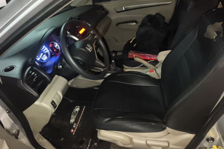 Used Honda City Classic 2012 1.5L manual Elite Edition Left Front Seat