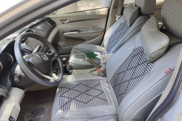 Used Honda City Classic 2012 1.5L manual Elite Edition Left Front Seat