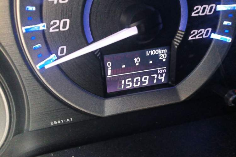 Used Honda City Classic 2012 1.5L manual Elite Edition Odometer Close Up