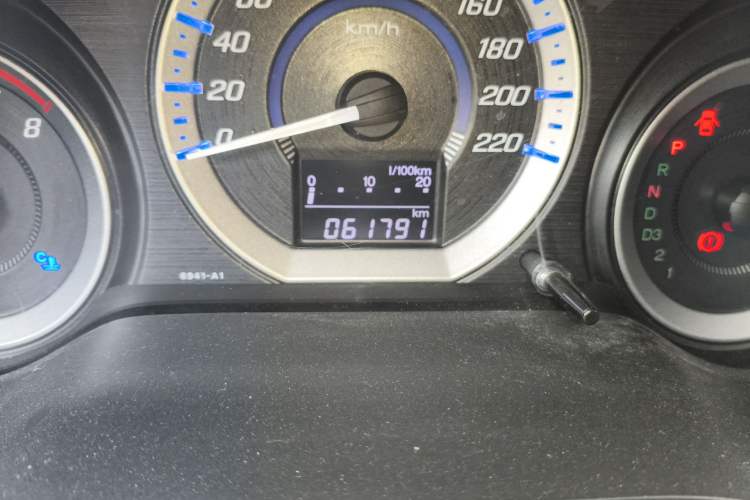 Used Honda City Classic 2012 1.5L Automatic Flagship Edition Odometer Close Up