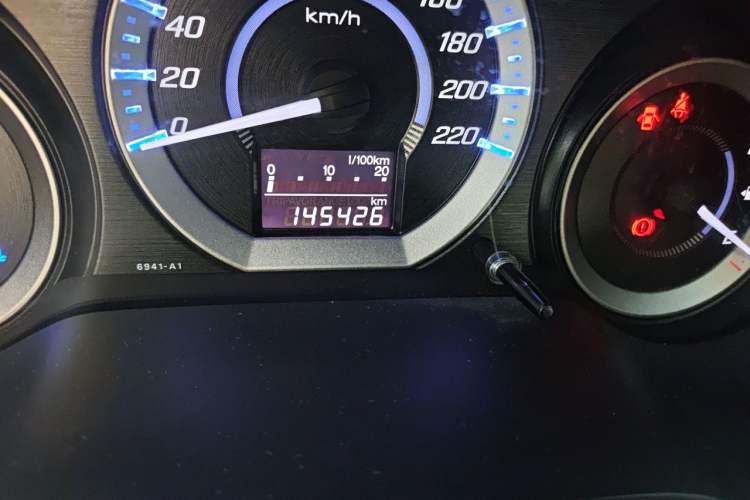 Used Honda City Classic 2012 1.5L manual Comfort version Odometer Close Up