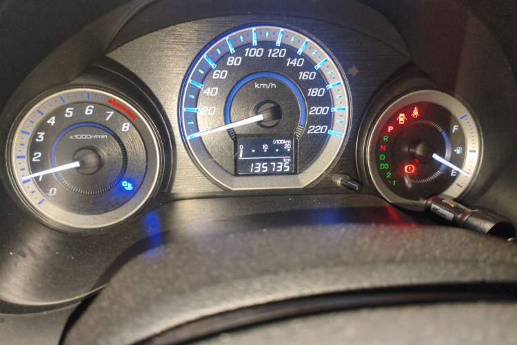 Used Honda City Classic 2012 1.5L Automatic Flagship Edition Odometer Close Up