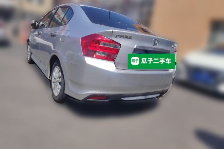 Used Honda City Classic 2012 1.5L manual Comfort version Rear Left 45 Deg