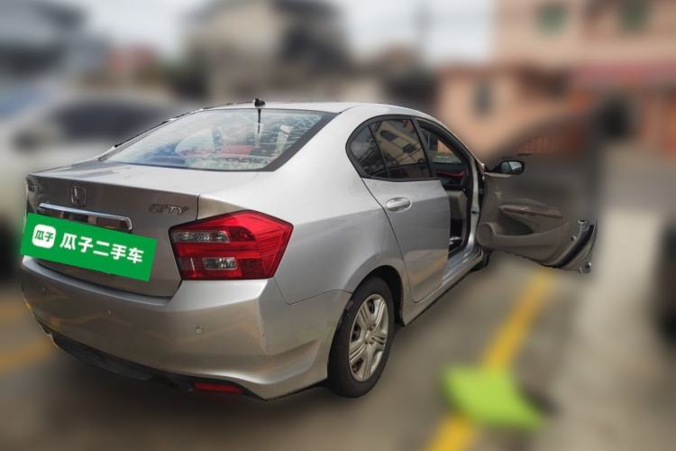 Used Honda City Classic 2012 1.5L manual Comfort version Rear Right 45 Deg