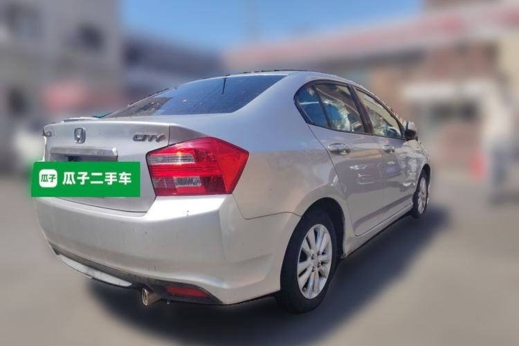 Used Honda City Classic 2012 1.5L manual Comfort version Rear Right 45 Deg