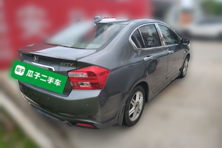 Used Honda City Classic 2012 1.5L manual Comfort version Rear Right 45 Deg