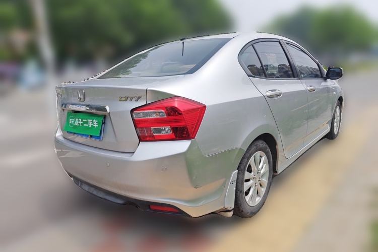 Used Honda City Classic 2012 1.5L manual Comfort version Rear Right 45 Deg