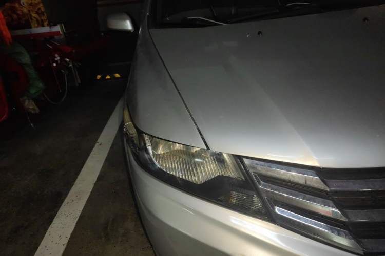 Used Honda City Classic 2012 1.5L manual Comfort version Right Front Headlight