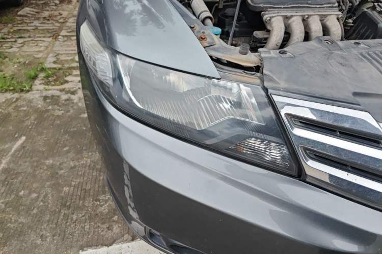 Used Honda City Classic 2012 1.5L Automatic Elite Edition Right Front Headlight