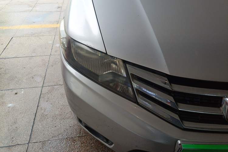 Used Honda City Classic 2012 1.5L manual Comfort version Right Front Headlight