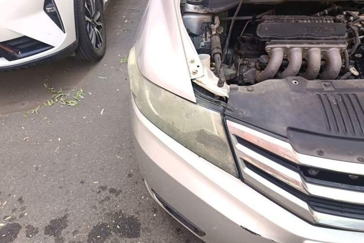 Used Honda City Classic 2012 1.5L manual Comfort version Right Front Headlight