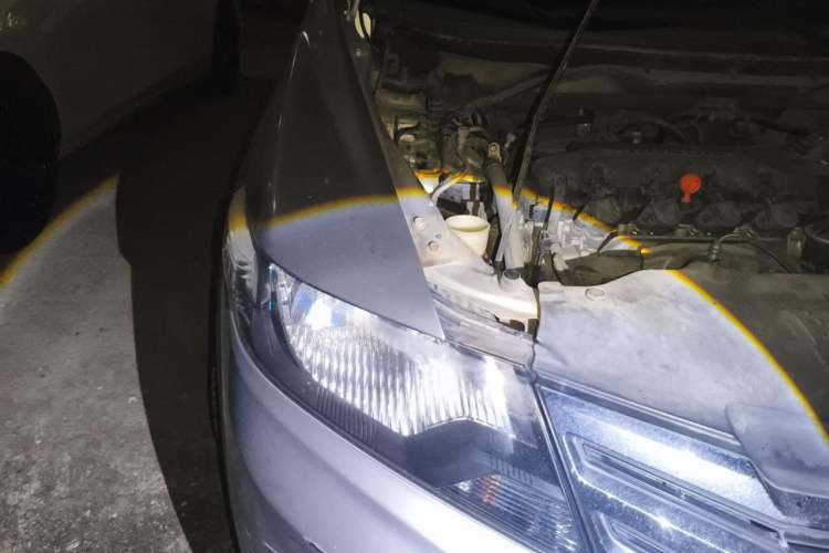 Used Honda City Classic 2012 1.8L automatic luxury edition Right Front Headlight