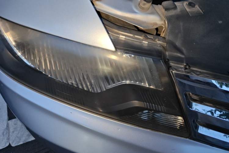 Used Honda City Classic 2012 1.5L manual Elite Edition Right Front Headlight