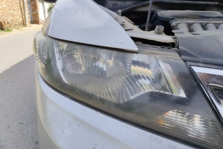 Used Honda City Classic 2012 1.5L manual Comfort version Right Front Headlight