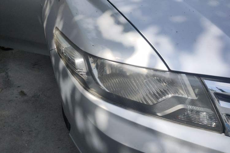 Used Honda City Classic 2012 1.5L Automatic Elite Edition Right Front Headlight
