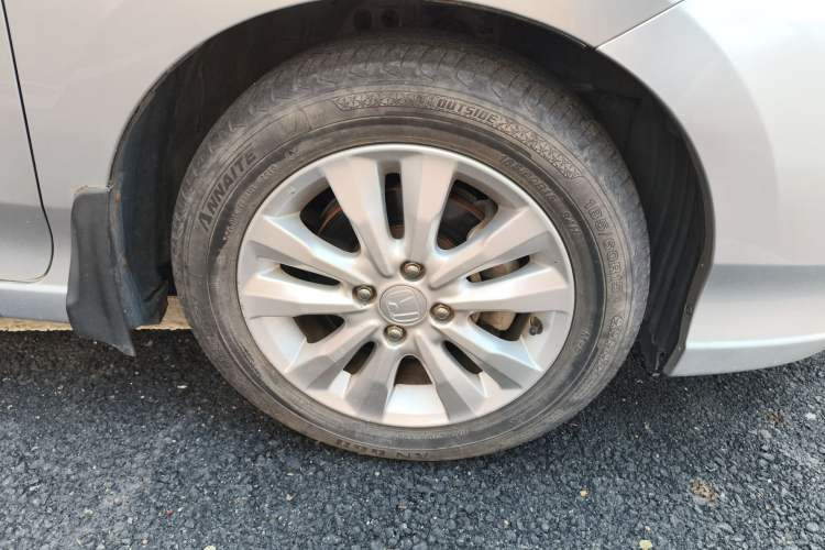 Used Honda City Classic 2012 1.5L Automatic Flagship Edition Right Front Wheel Hub