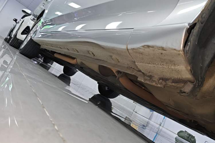 Used Honda City Classic 2012 1.5L Automatic Elite Edition Right Side Sill