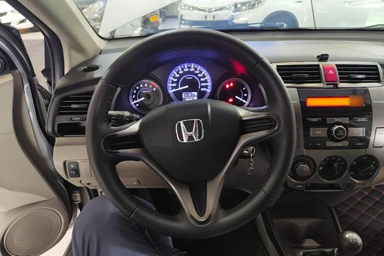 Used Honda City Classic 2012 1.5L manual Comfort version Steering Wheel