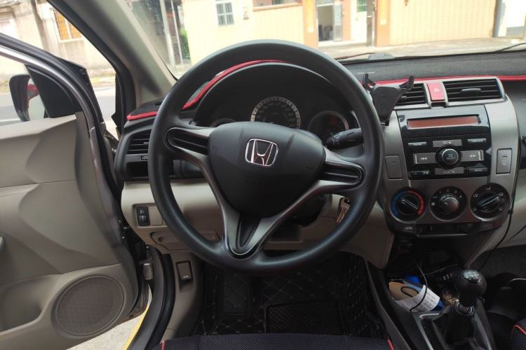 Used Honda City Classic 2012 1.5L manual Comfort version Steering Wheel
