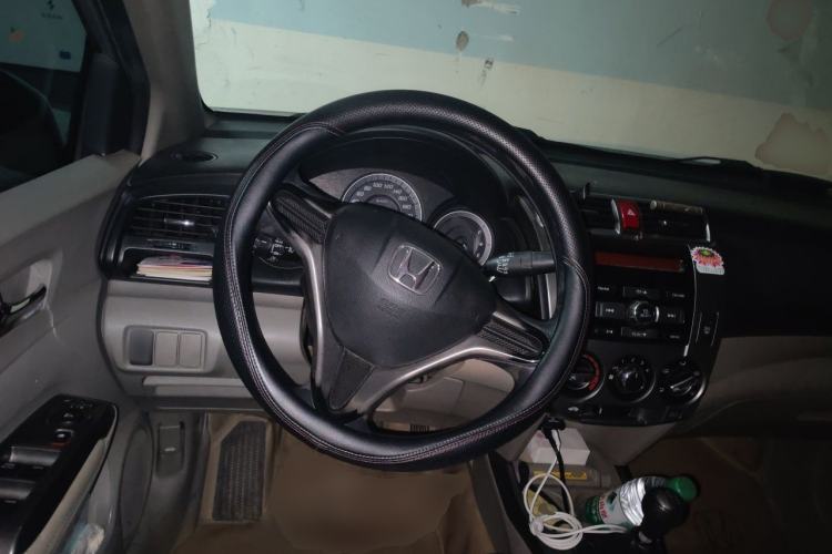 Used Honda City Classic 2012 1.5L manual Elite Edition Steering Wheel