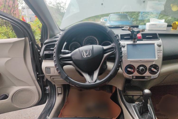 Used Honda City Classic 2012 1.5L manual Elite Edition Steering Wheel