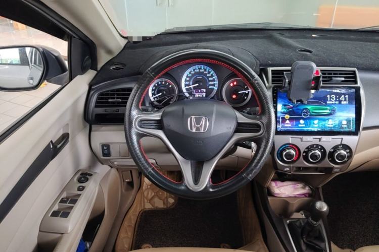 Used Honda City Classic 2012 1.5L manual Comfort version Steering Wheel