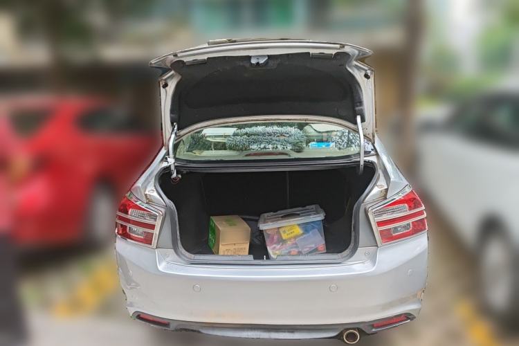 Used Honda City Classic 2012 1.5L Automatic Flagship Edition Trunk