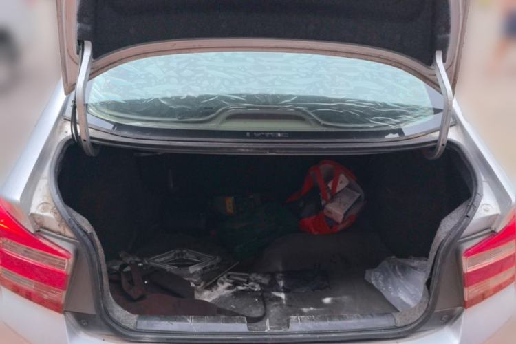 Used Honda City Classic 2012 1.5L manual Elite Edition Trunk