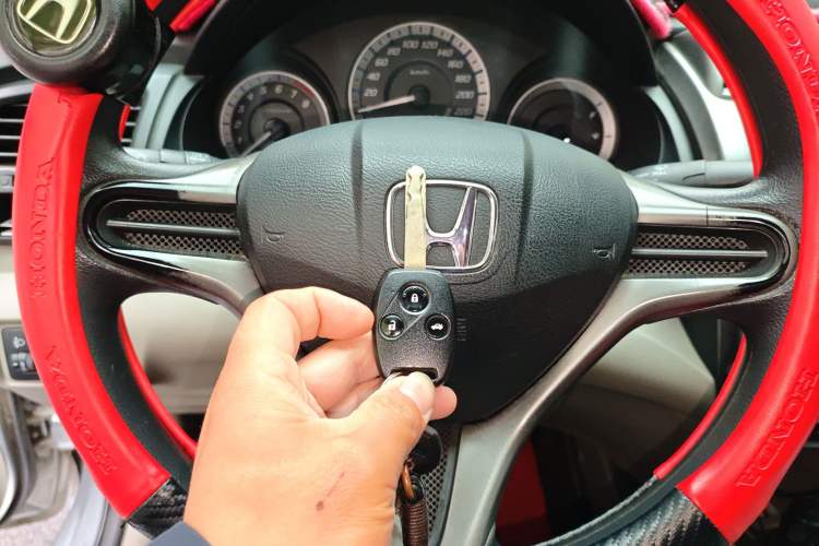 Used Honda City Classic 2012 1.5L manual Comfort version Vehicle Key