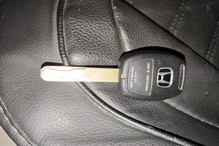 Used Honda City Classic 2012 1.5L manual Comfort version Vehicle Key