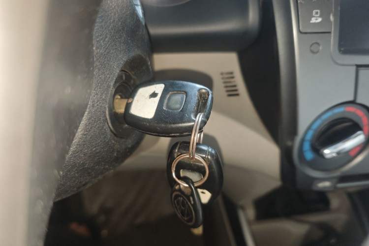 Used Honda City Classic 2012 1.5L manual Elite Edition Vehicle Key