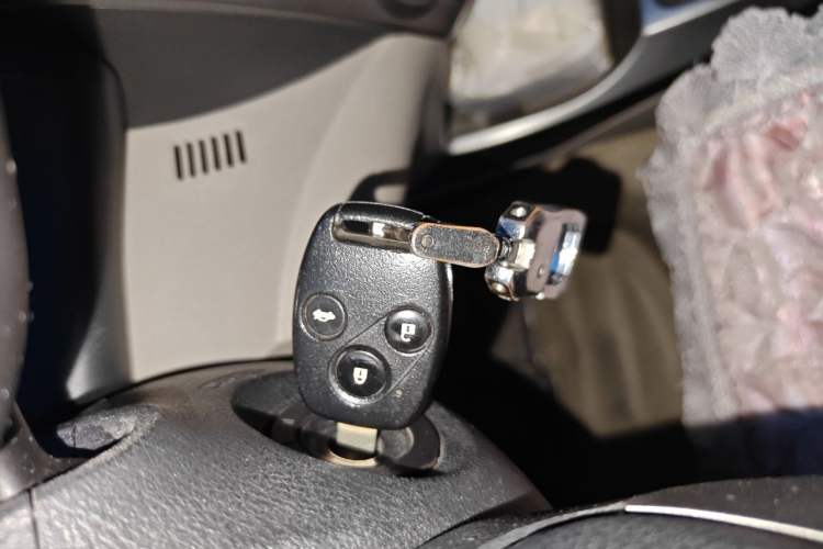Used Honda City Classic 2012 1.5L manual Elite Edition Vehicle Key